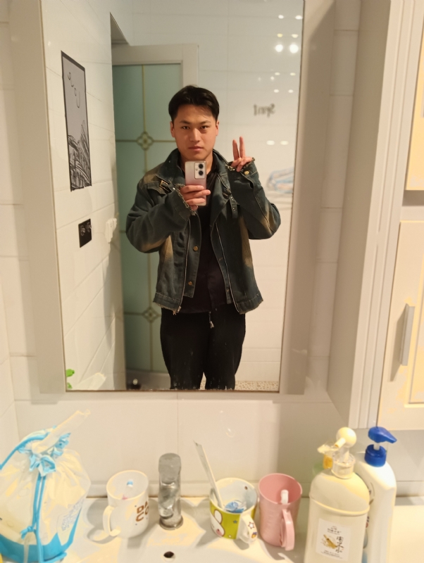 自律的MAN的第一张照片--南充闪婚服务中心